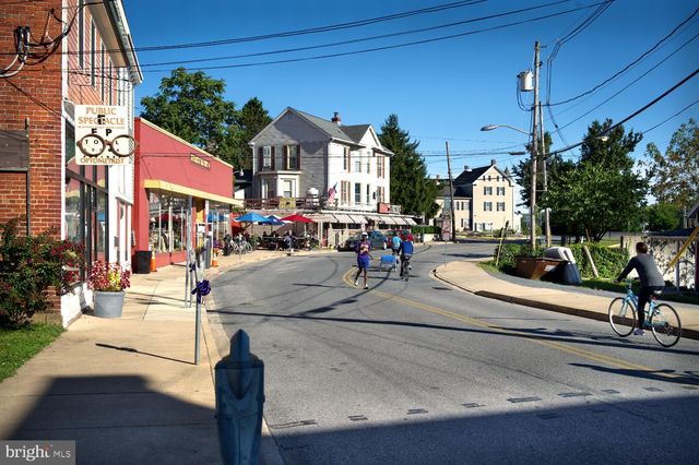 1211 SHENANDOAH SQ N, Brunswick, MD 21716