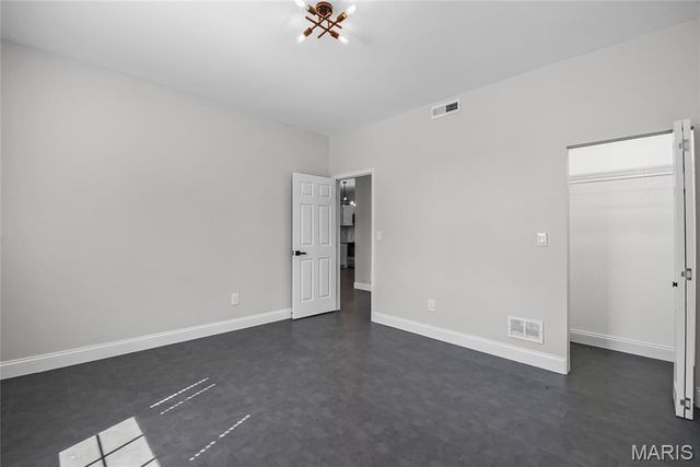 165 School Street, Glen Carbon, IL 62034