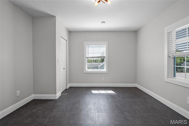 165 School Street, Glen Carbon, IL 62034