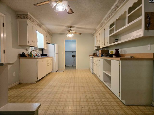 100 Marilyn Lane, West Columbia, SC 29172