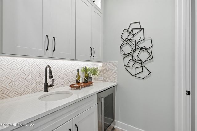 628 SEAGROVE Drive, Ponte Vedra, FL 32081
