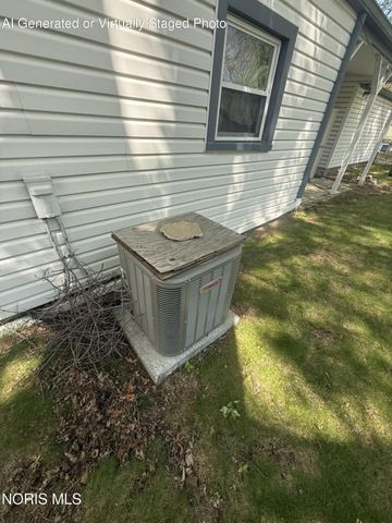 5240 Adella Street, Toledo, OH 43613