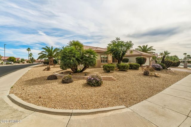 17709 N SOMERSET Drive, Surprise, AZ 85374