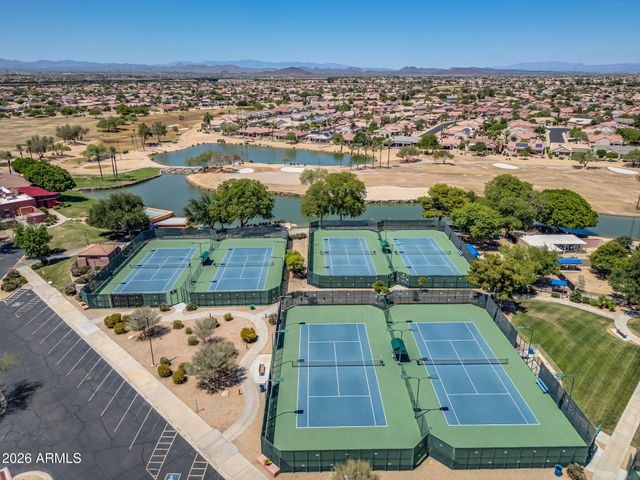 17709 N SOMERSET Drive, Surprise, AZ 85374