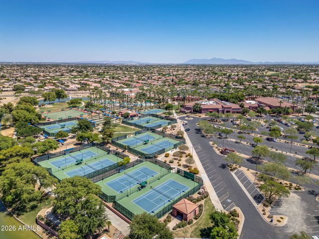17709 N SOMERSET Drive, Surprise, AZ 85374