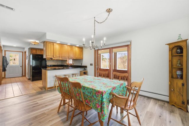 9 Wooddale Circle, Newbury, NH 03255
