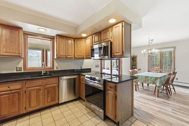 9 Wooddale Circle, Newbury, NH 03255