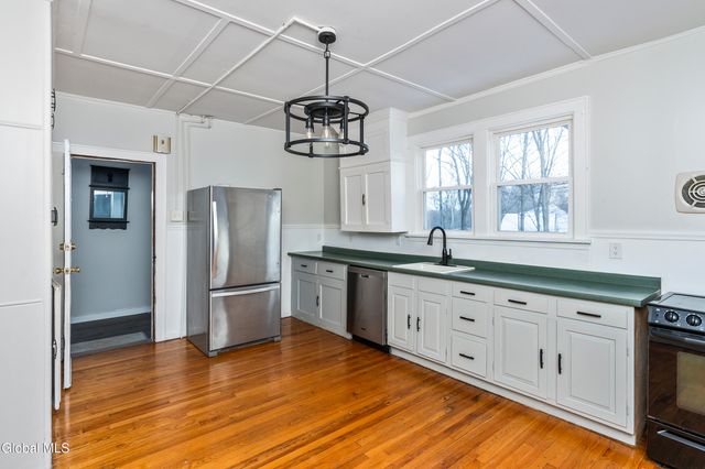 477 Brunswick Road, Troy, NY 12180