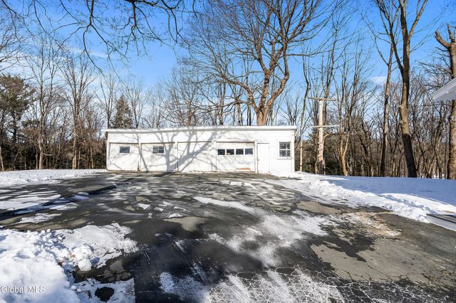 477 Brunswick Road, Troy, NY 12180