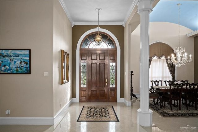 1300 Northgate Lane, Mcallen, TX 78504