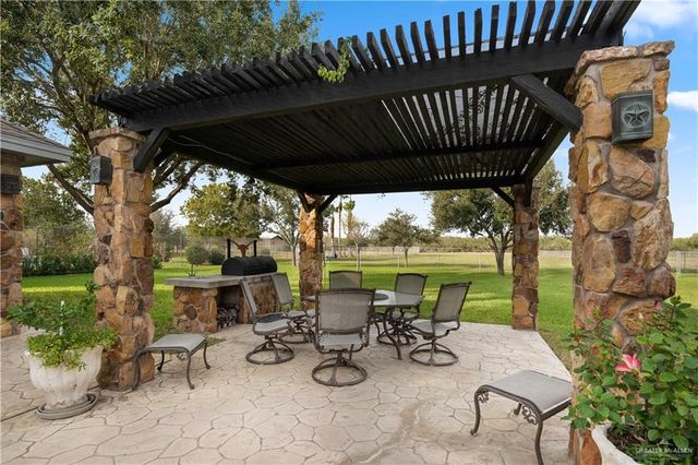 1300 Northgate Lane, Mcallen, TX 78504