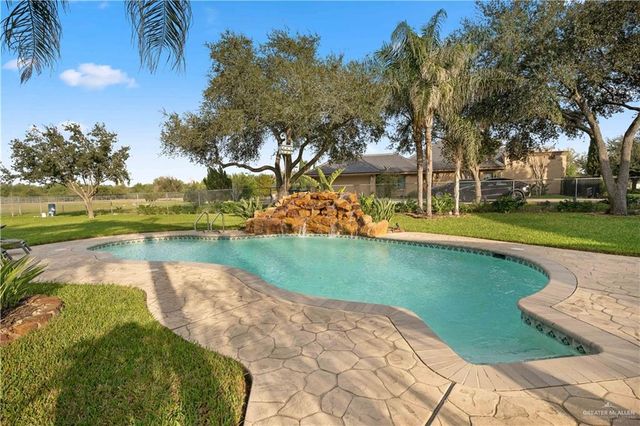 1300 Northgate Lane, Mcallen, TX 78504