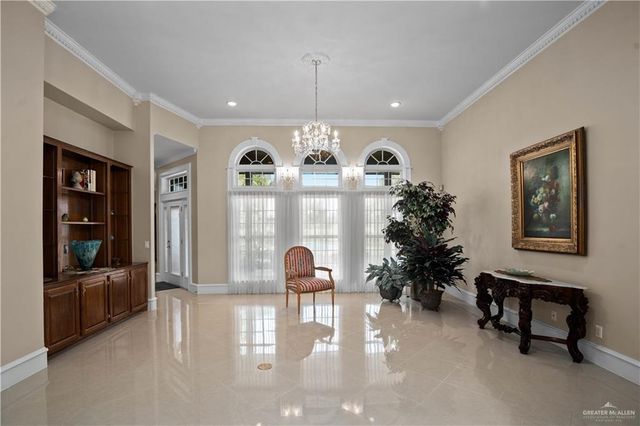 1300 Northgate Lane, Mcallen, TX 78504