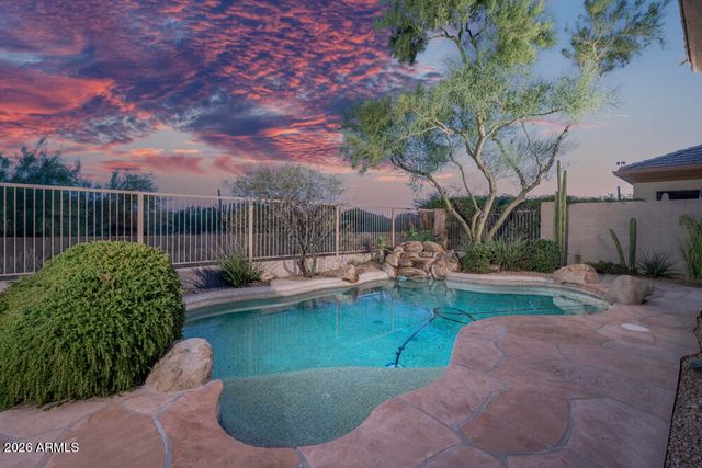 6569 E EVENING GLOW Drive, Scottsdale, AZ 85266