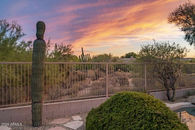 6569 E EVENING GLOW Drive, Scottsdale, AZ 85266