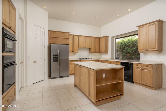 6569 E EVENING GLOW Drive, Scottsdale, AZ 85266