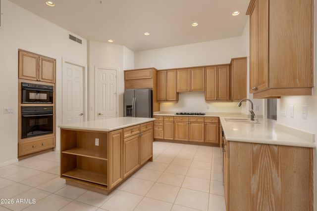 6569 E EVENING GLOW Drive, Scottsdale, AZ 85266