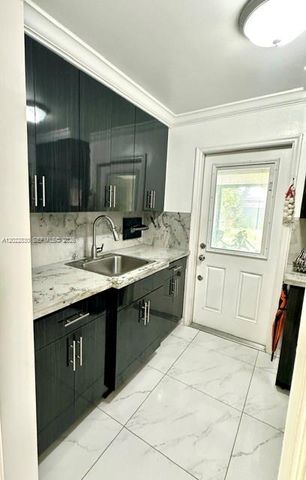 4500 SW 97th Ave, Miami, FL 33165
