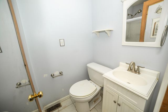 1039 Heathwood Drive 1039 Heathwood Drive, Englewood, OH 45322