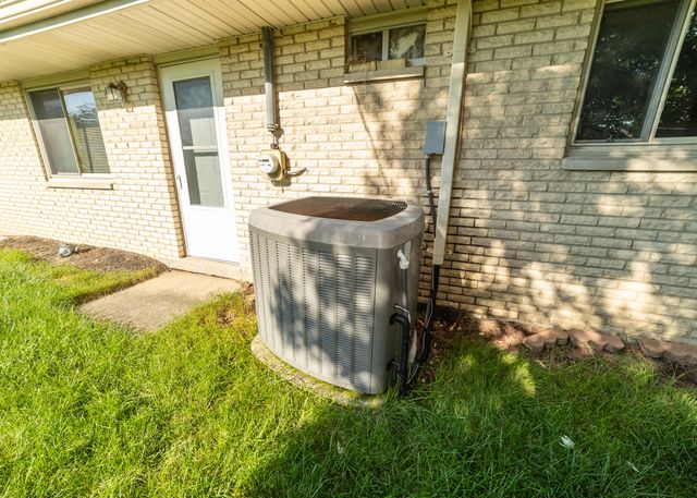 1039 Heathwood Drive 1039 Heathwood Drive, Englewood, OH 45322