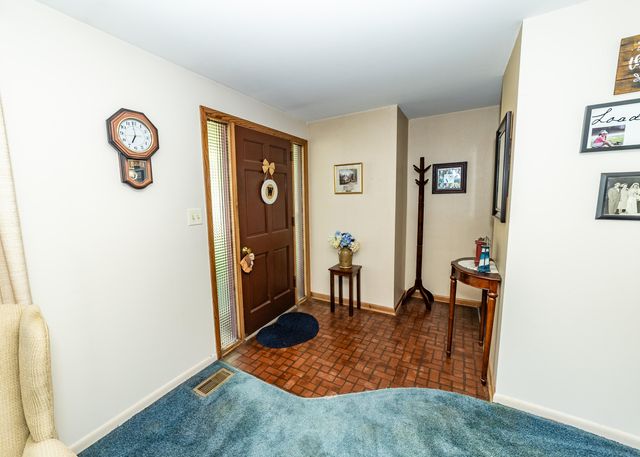 1039 Heathwood Drive 1039 Heathwood Drive, Englewood, OH 45322