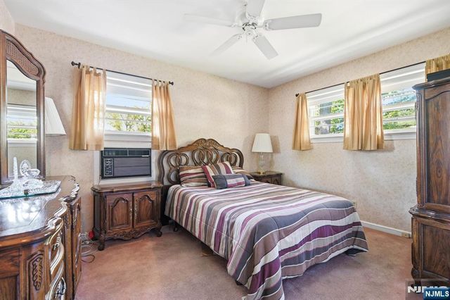 291 S Chestnut Street, Twp Of Washington, NJ 07676