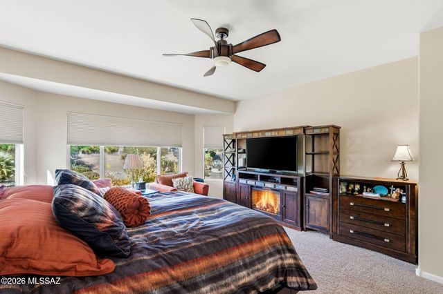 2101 E Madera Plateau Drive, Green Valley, AZ 85614