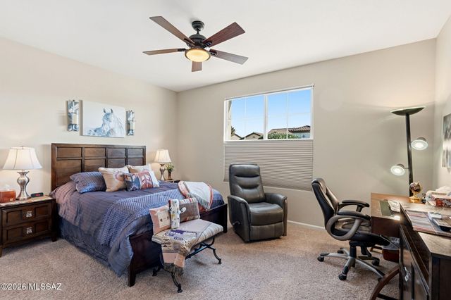 2101 E Madera Plateau Drive, Green Valley, AZ 85614