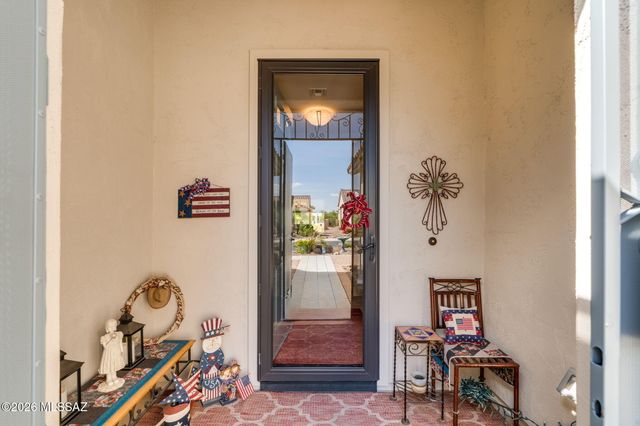 2101 E Madera Plateau Drive, Green Valley, AZ 85614