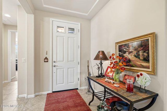 2101 E Madera Plateau Drive, Green Valley, AZ 85614