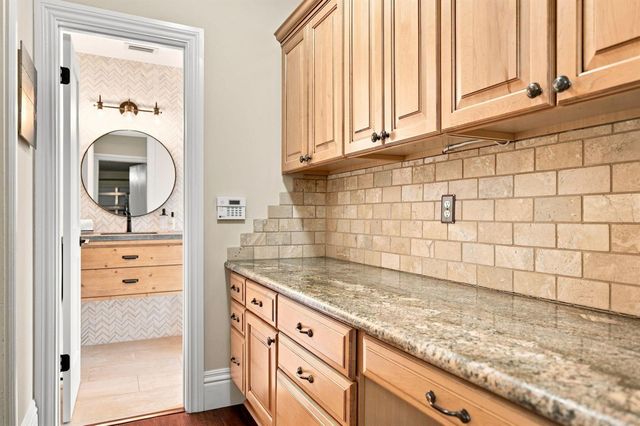 23161 L'Ermitage Circle, Boca Raton, FL 33433