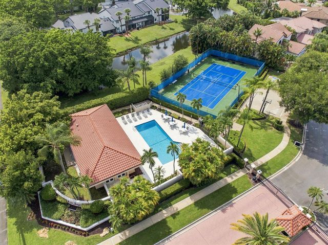 23161 L'Ermitage Circle, Boca Raton, FL 33433