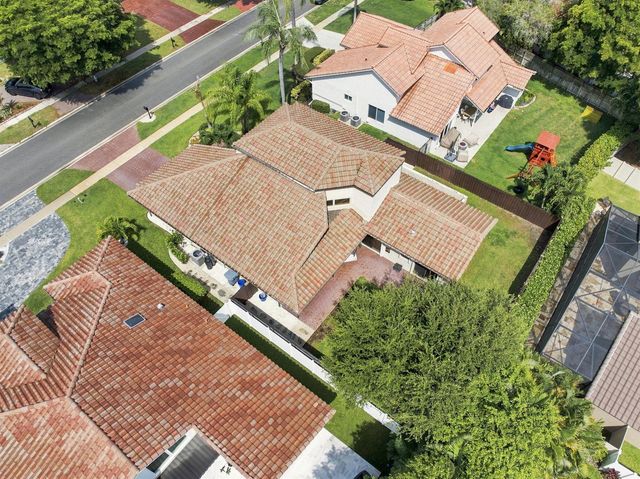 23161 L'Ermitage Circle, Boca Raton, FL 33433