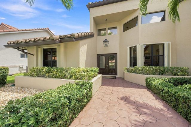 23161 L'Ermitage Circle, Boca Raton, FL 33433