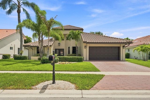 23161 L'Ermitage Circle, Boca Raton, FL 33433