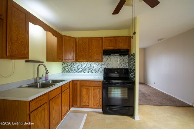 5905 Norton Ave, Louisville, KY 40213