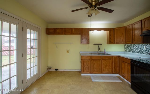 5905 Norton Ave, Louisville, KY 40213