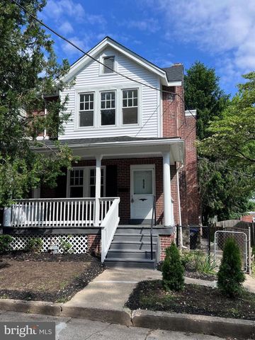 910 E 20TH ST, Chester, PA 19013