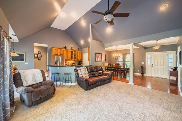 585 Krebs Station Road, Paducah, KY 42003