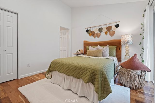 6151 Reseda Boulevard 8, Tarzana, CA 91335