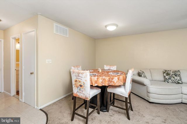 1N LAKE DRIVE, East Windsor, NJ 08520