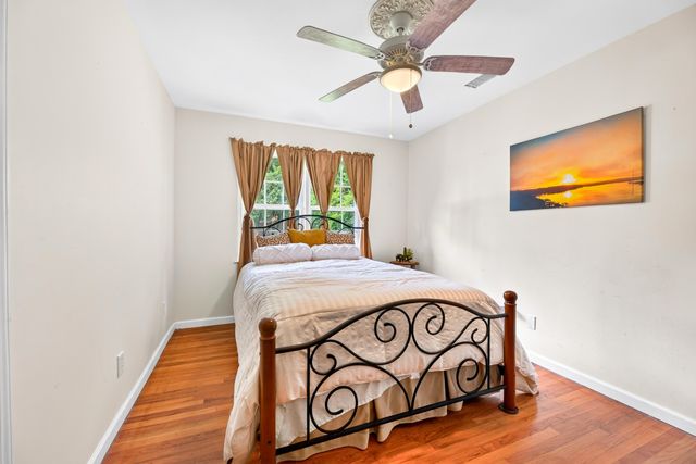 1884 Saint Julian Drive, Charleston, SC 29407