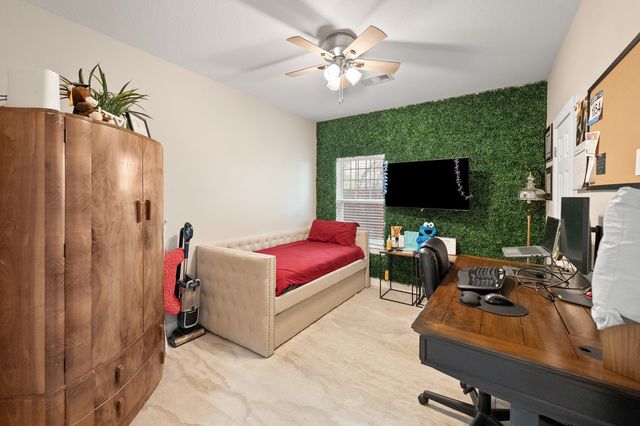 3330 Rutledge Street, Dallas, TX 75215