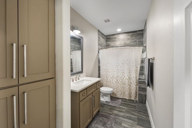 3330 Rutledge Street, Dallas, TX 75215