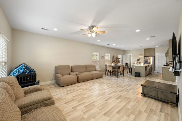 3330 Rutledge Street, Dallas, TX 75215