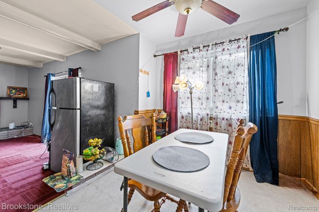 29434 Walker Drive, Warren, MI 48092