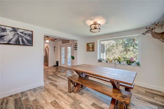 4871 Shady River LN, Fort Myers, FL 33905