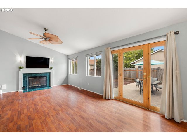 4590 Sw SAVANNAH Pl, Beaverton, OR 97078