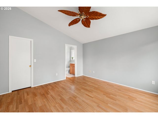 4590 Sw SAVANNAH Pl, Beaverton, OR 97078