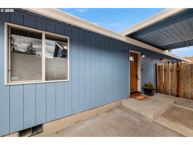 4590 Sw SAVANNAH Pl, Beaverton, OR 97078